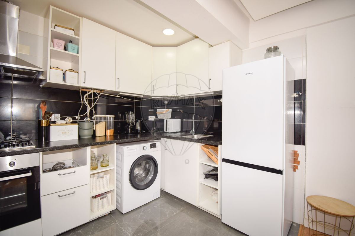 listing 126301118-2 picture-0