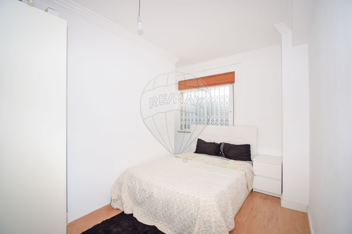 listing 126301118-2 picture-0