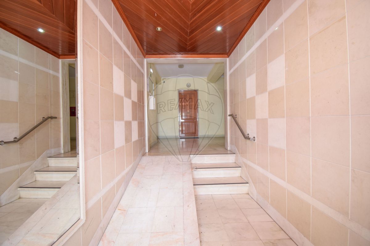 listing 126301118-2 picture-0