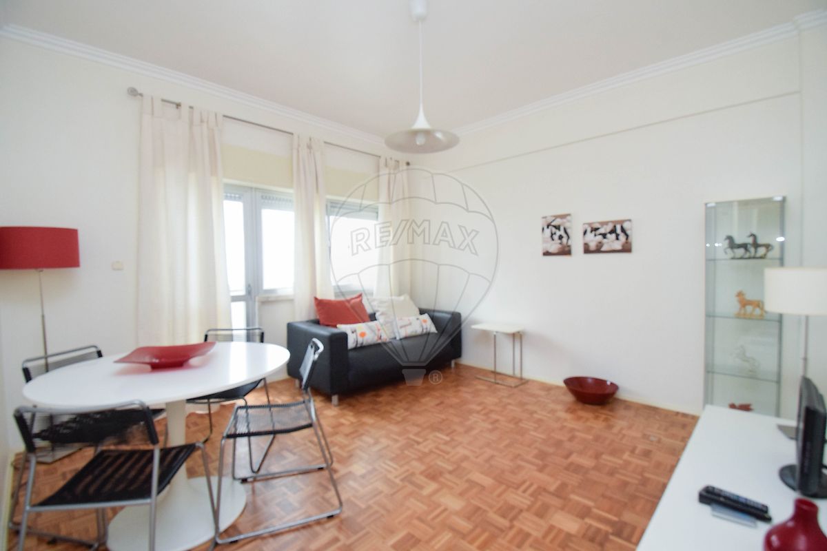 Apartamento T3 à venda em Sintra