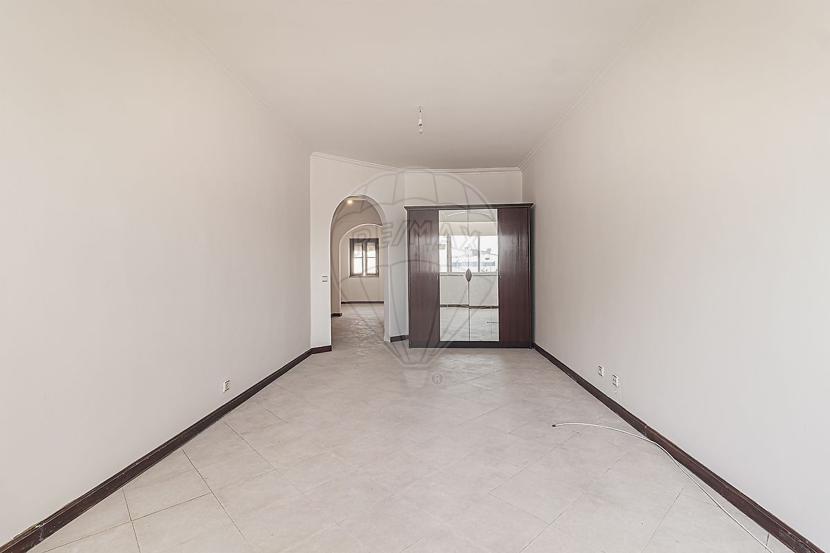 Apartamento T4 à venda em Rio de Mouro, Sintra — foto 7