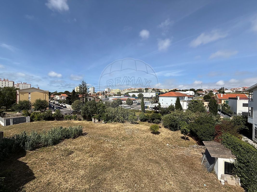 Apartamento T0 em São Domingos de Rana 4