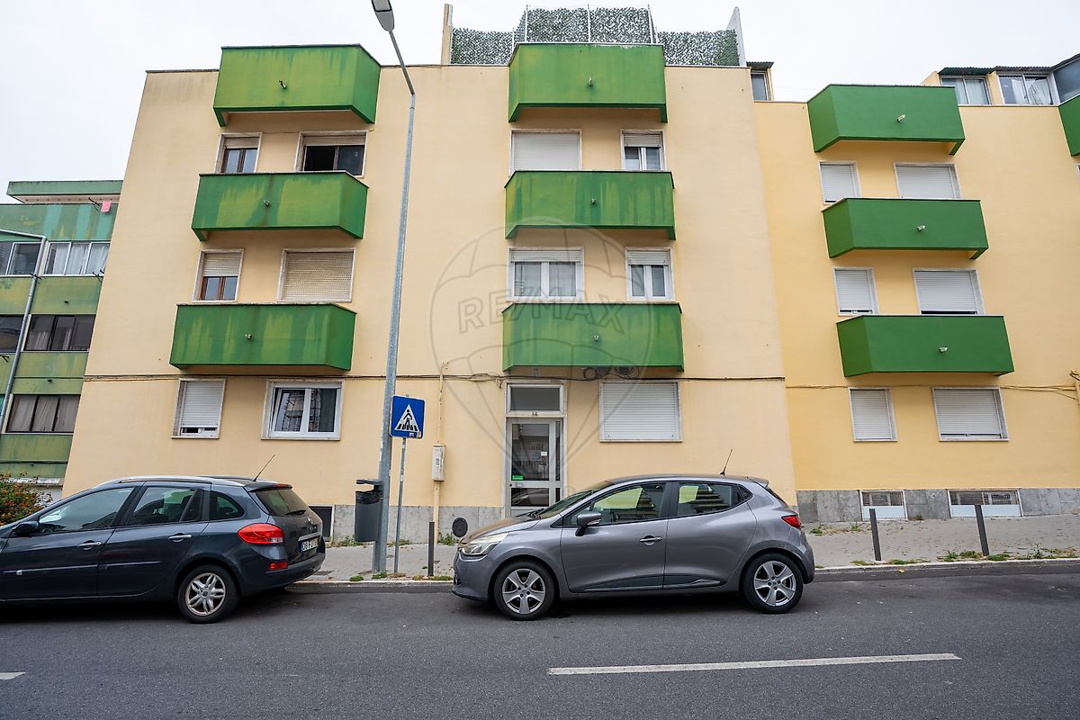 Apartamento T2 à venda em Sintra