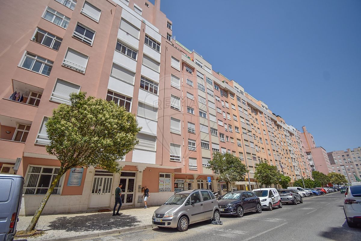 Apartamento T2 à venda em Rio de Mouro, Sintra — foto 25