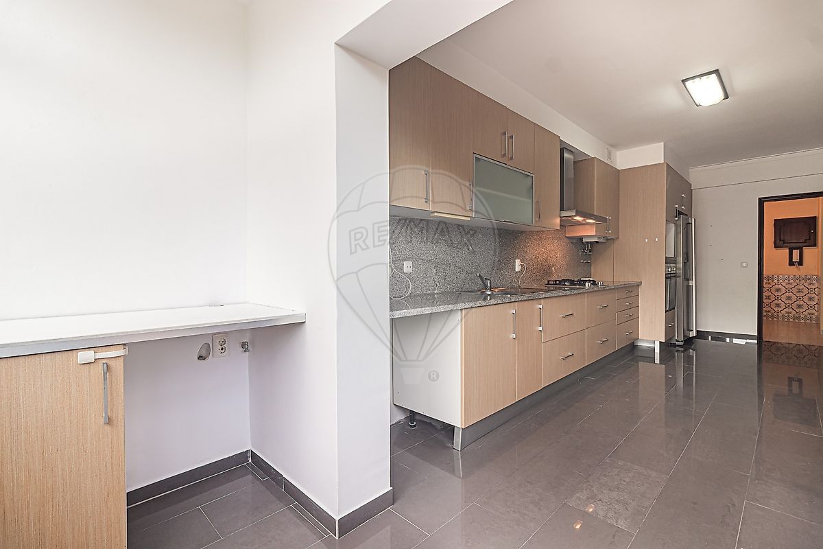 Apartamento T3 à venda em Sintra (Santa Maria e São Miguel, São Martinho e São Pedro de Penaferrim), Sintra — foto 8