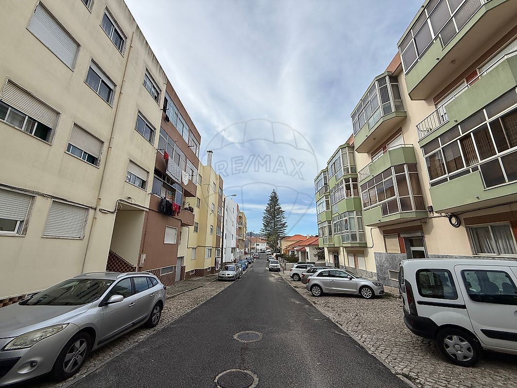 Apartamento T2 à venda em Sintra