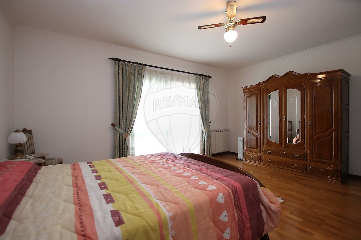 listing 121751324-119 picture-0