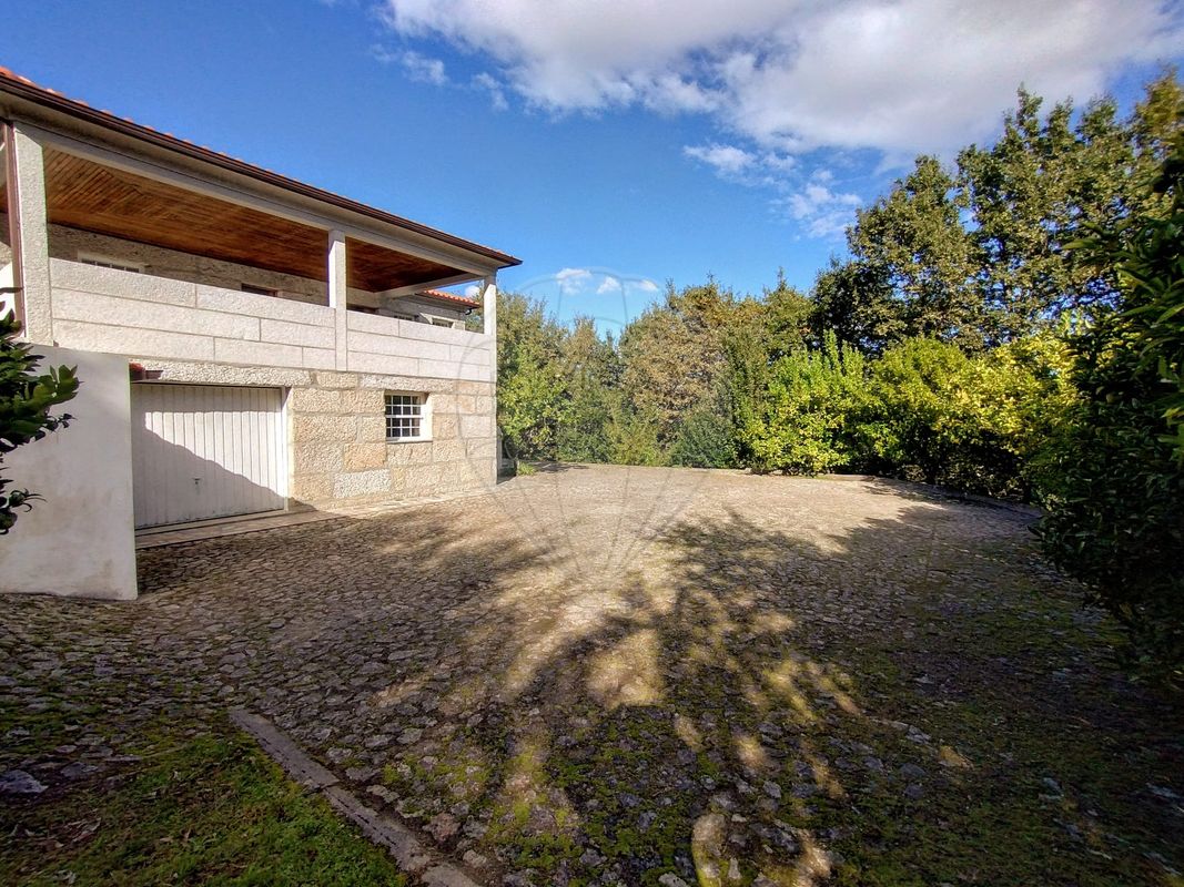 listing 126311008-16 picture-0