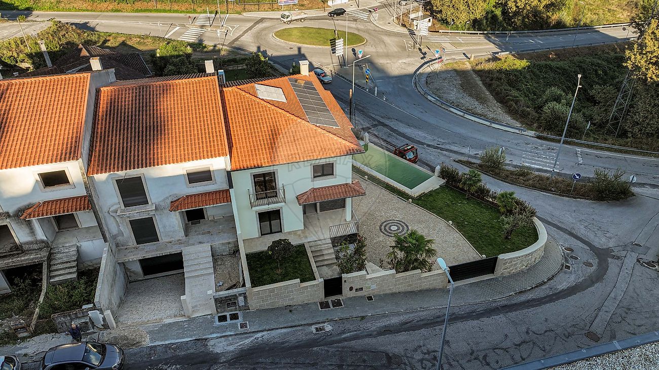 Moradia T4 à venda em Refojos de Basto, Outeiro e Painzela, Cabeceiras de Basto — foto 12