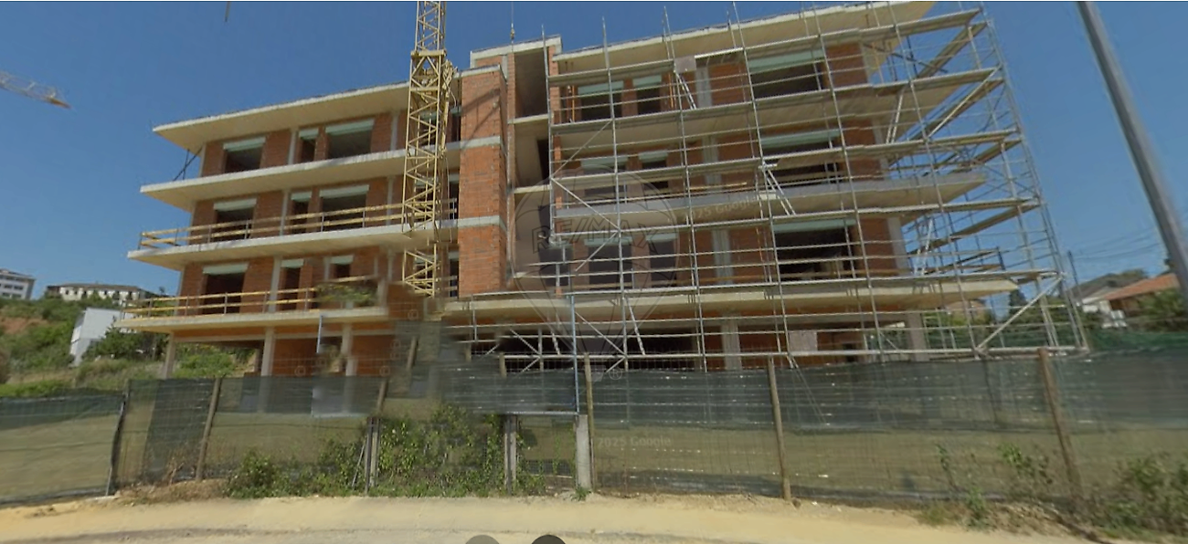 Apartamento T2 - Refojos de Basto, Outeiro e Painzela, Cabeceiras de Basto, Braga