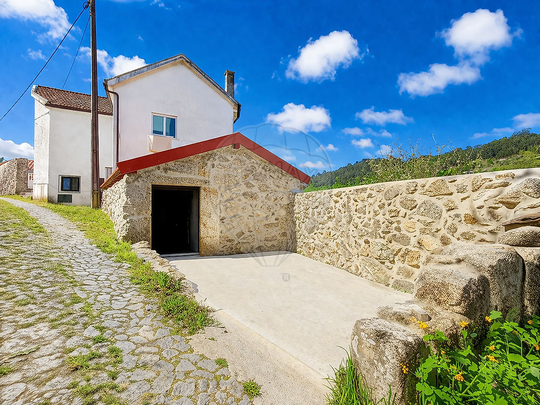 Moradia - Rio Douro, Cabeceiras de Basto, Braga