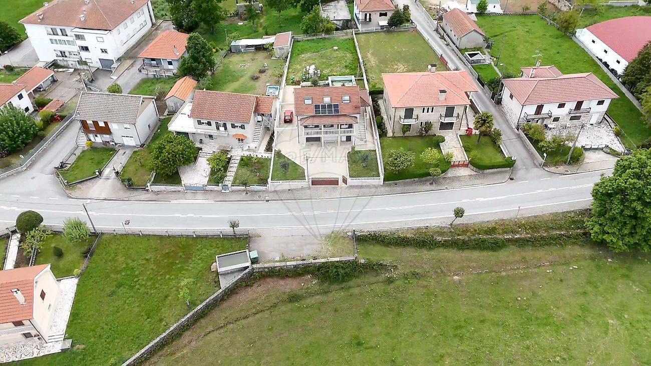 Moradia T4 à venda em Salto, Montalegre — foto 9
