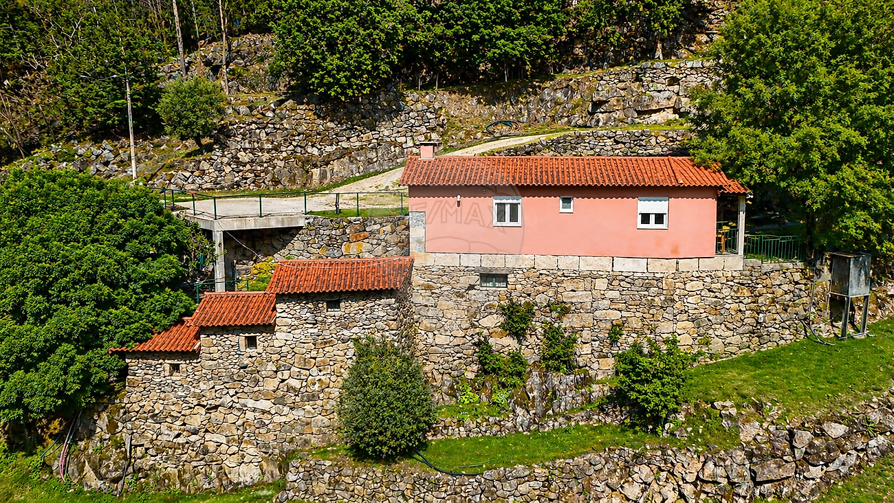 Quinta - Refojos de Basto, Outeiro e Painzela, Cabeceiras de Basto, Braga