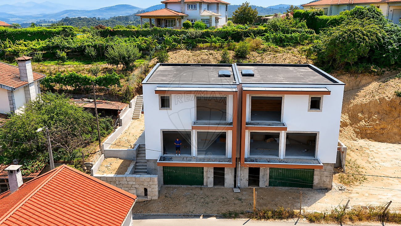 Moradia - Refojos de Basto, Outeiro e Painzela, Cabeceiras de Basto, Braga