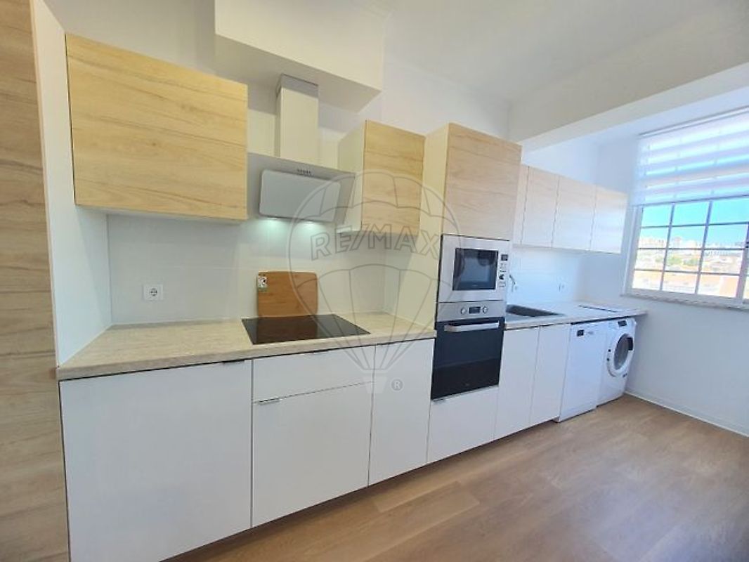 listing 126321039-14 picture-0