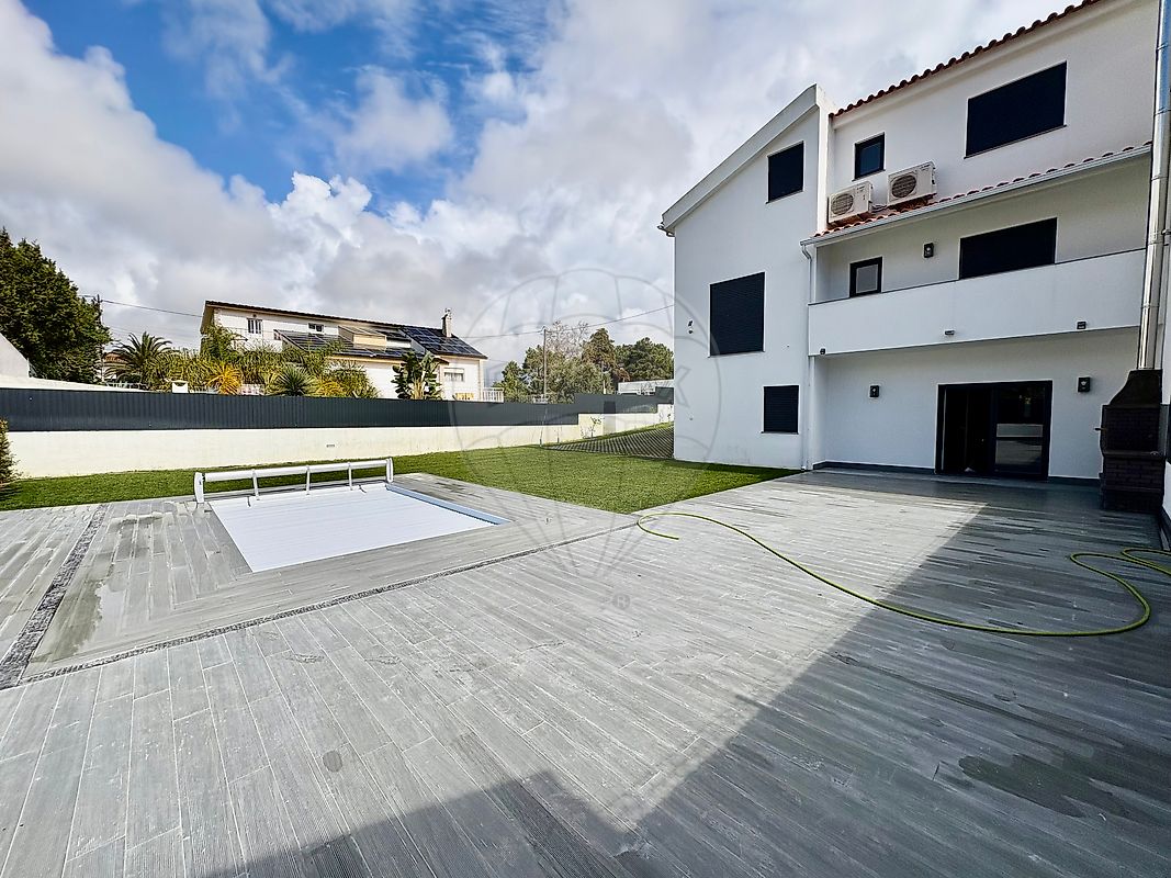 listing 126321021-26 picture-0