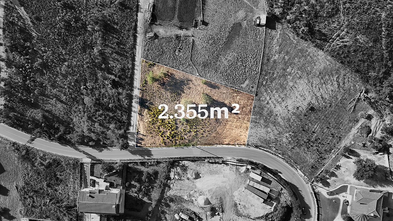 126241057-7