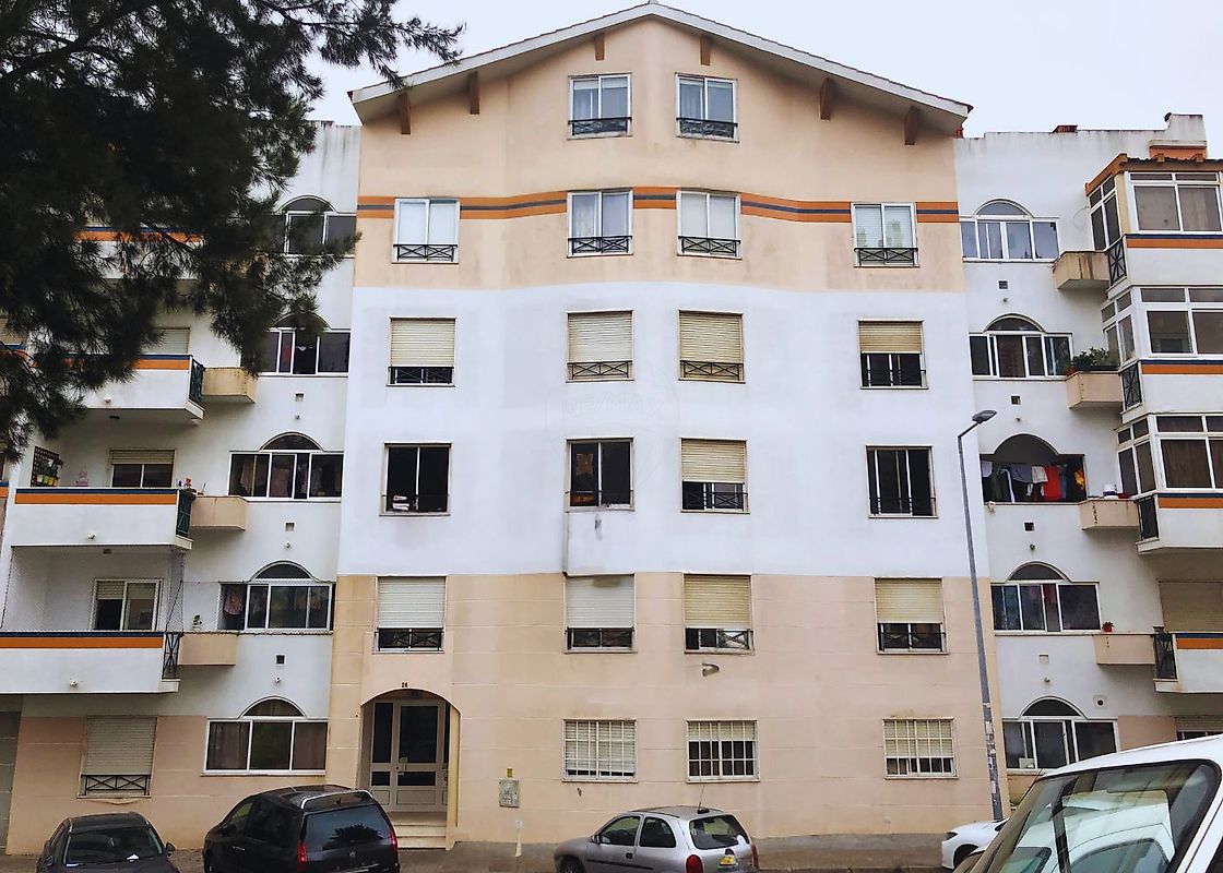 Apartamento T2 à venda em Tapada das Mercês