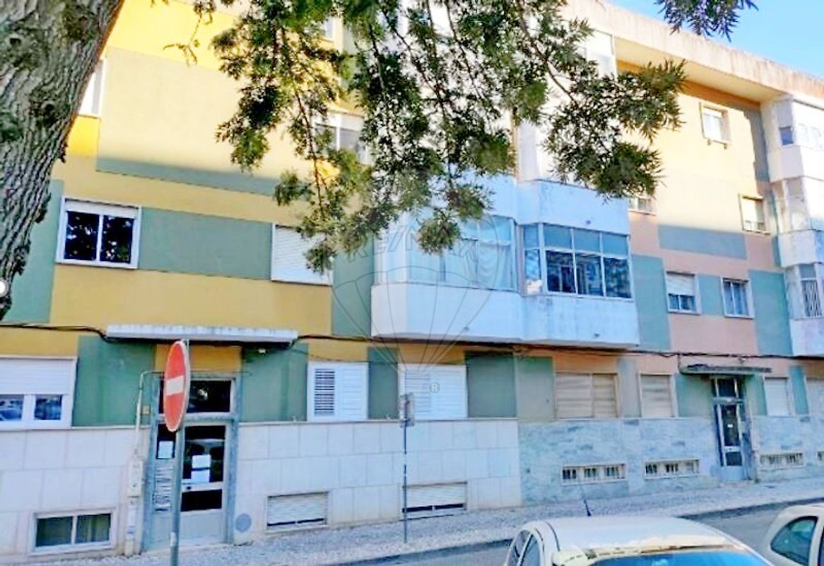 Apartamento T2 à venda em Sintra