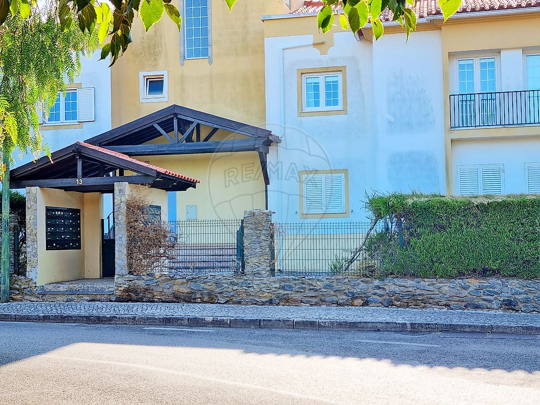 Apartamento T3 à venda em Sintra