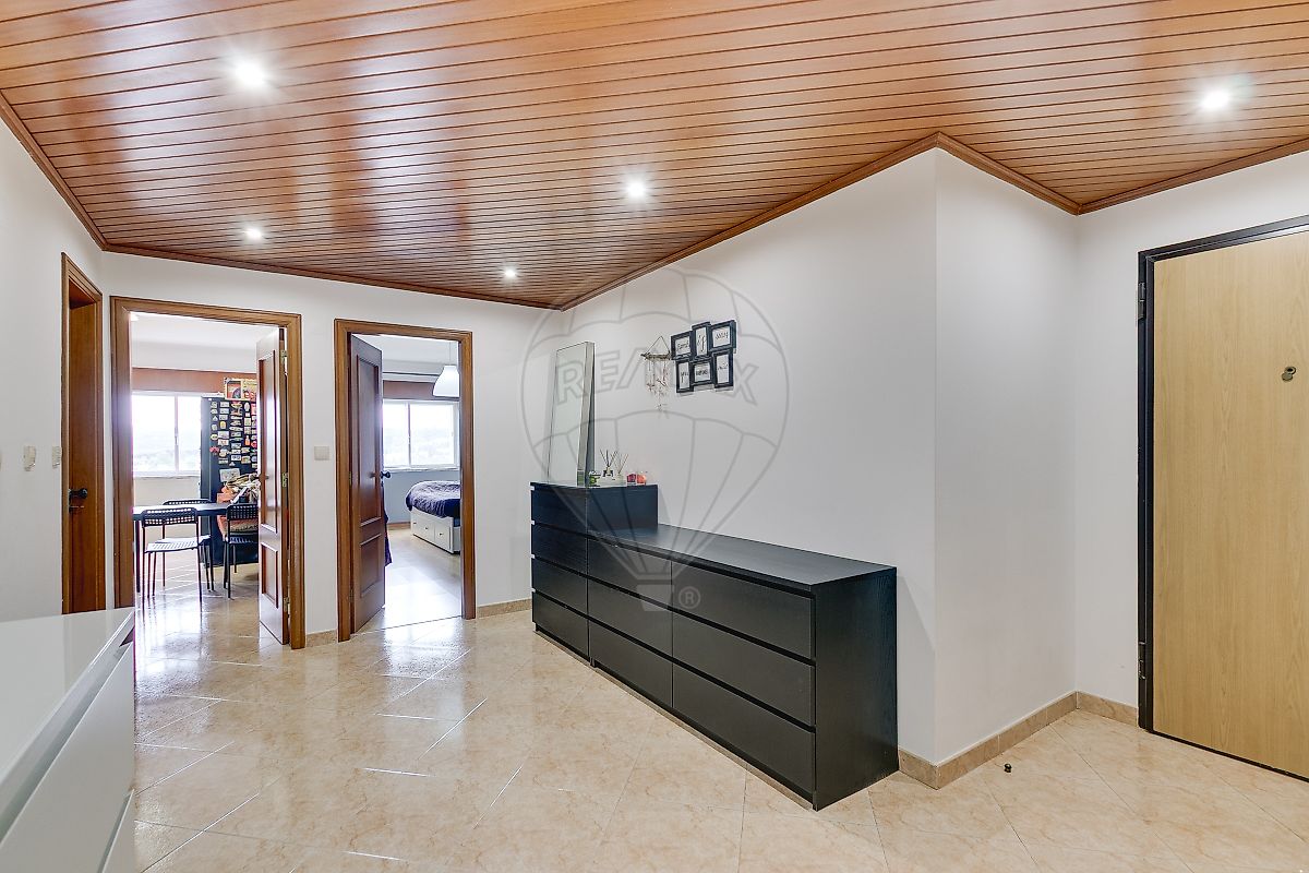 Apartamento T2 à venda em Sintra