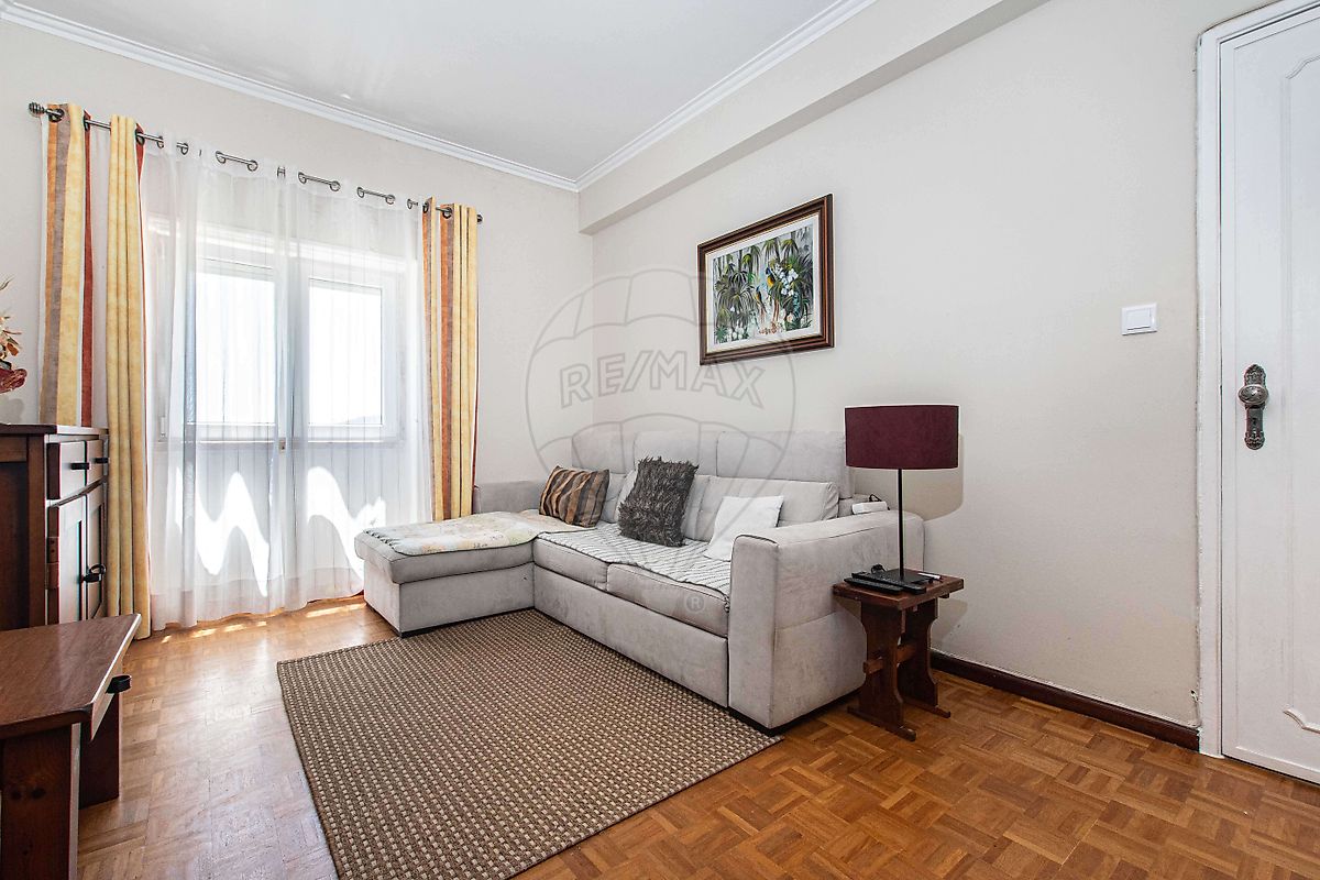 Apartamento T3 à venda em Sintra