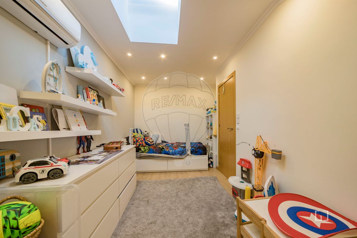 listing 126361030-6 picture-0
