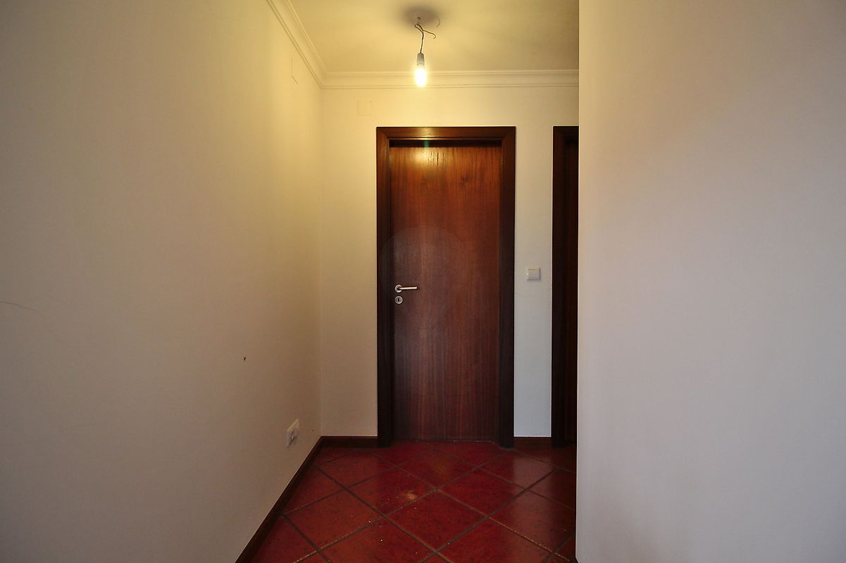 listing 126371005-79 picture-0