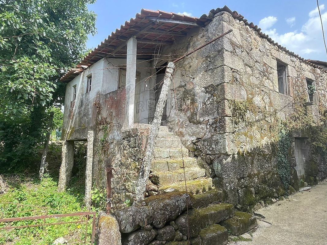 Moradia T1 para venda