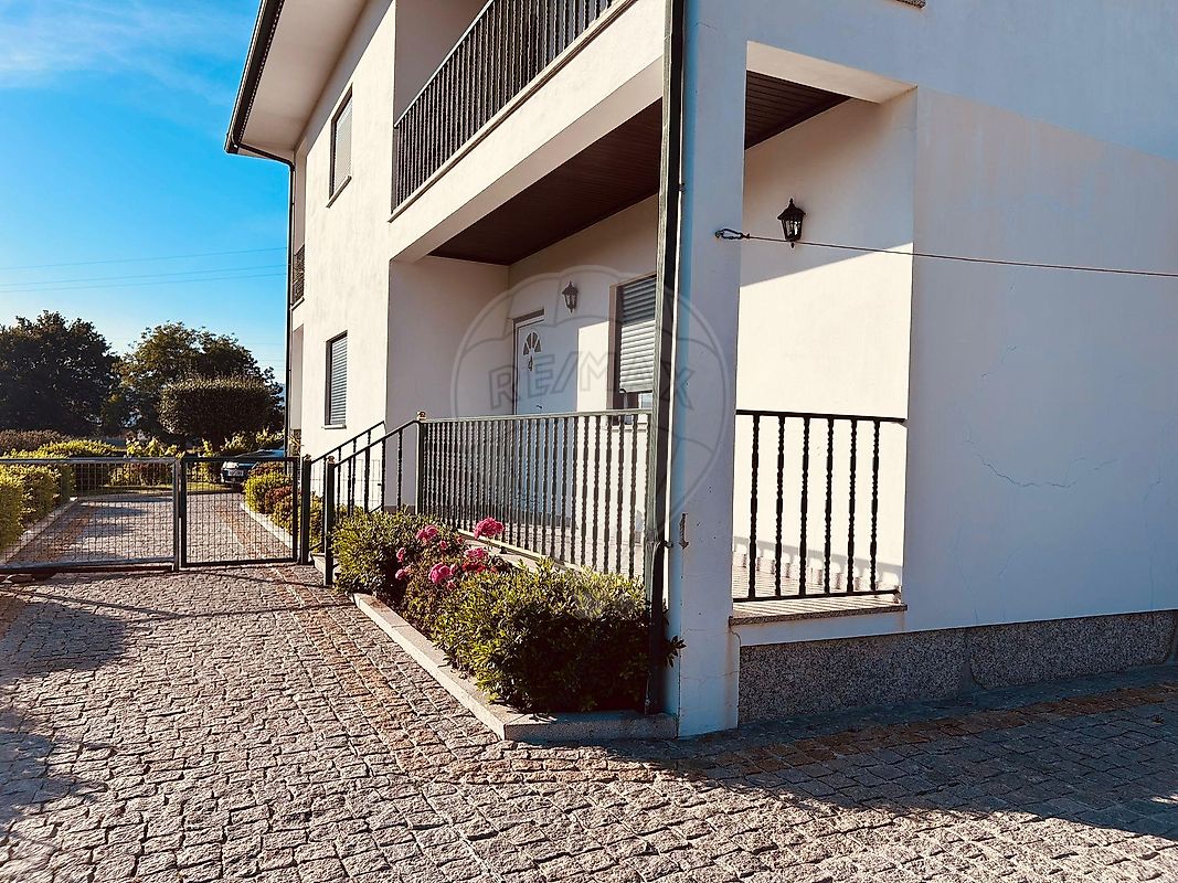 Moradia T4 à venda em Ponte da Barca, Vila Nova de Muía e Paço Vedro de Magalhães, Ponte da Barca — foto 7