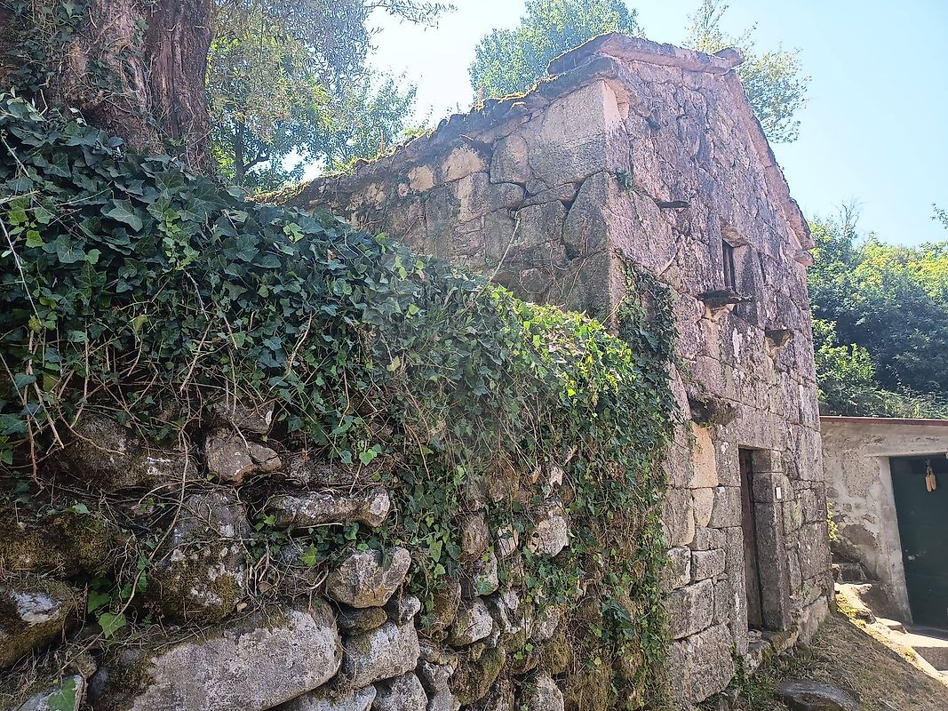 Moradia - Vila Chã (São João Baptista e Santiago), Ponte da Barca, Viana do Castelo