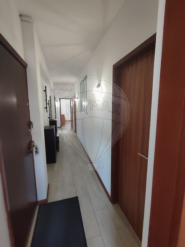 Apartamento T3 à venda em Braga (Maximinos, Sé e Cividade), Braga — foto 8