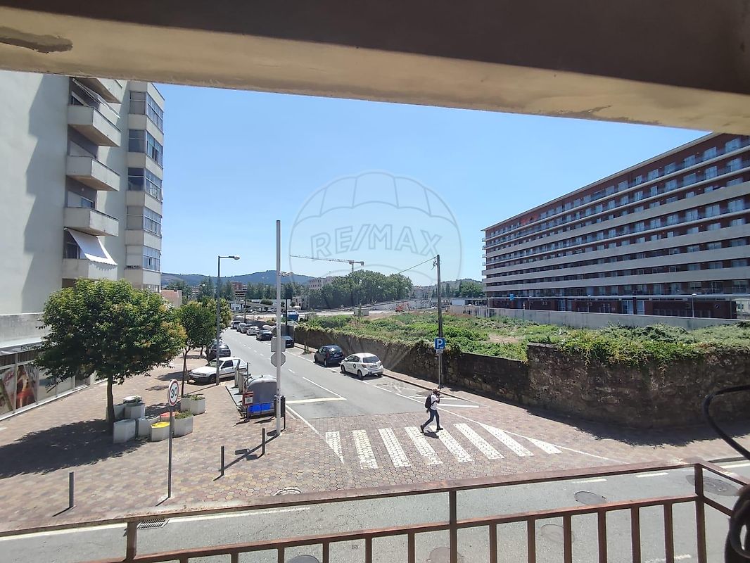 Apartamento T3 à venda em Braga (Maximinos, Sé e Cividade), Braga — foto 13