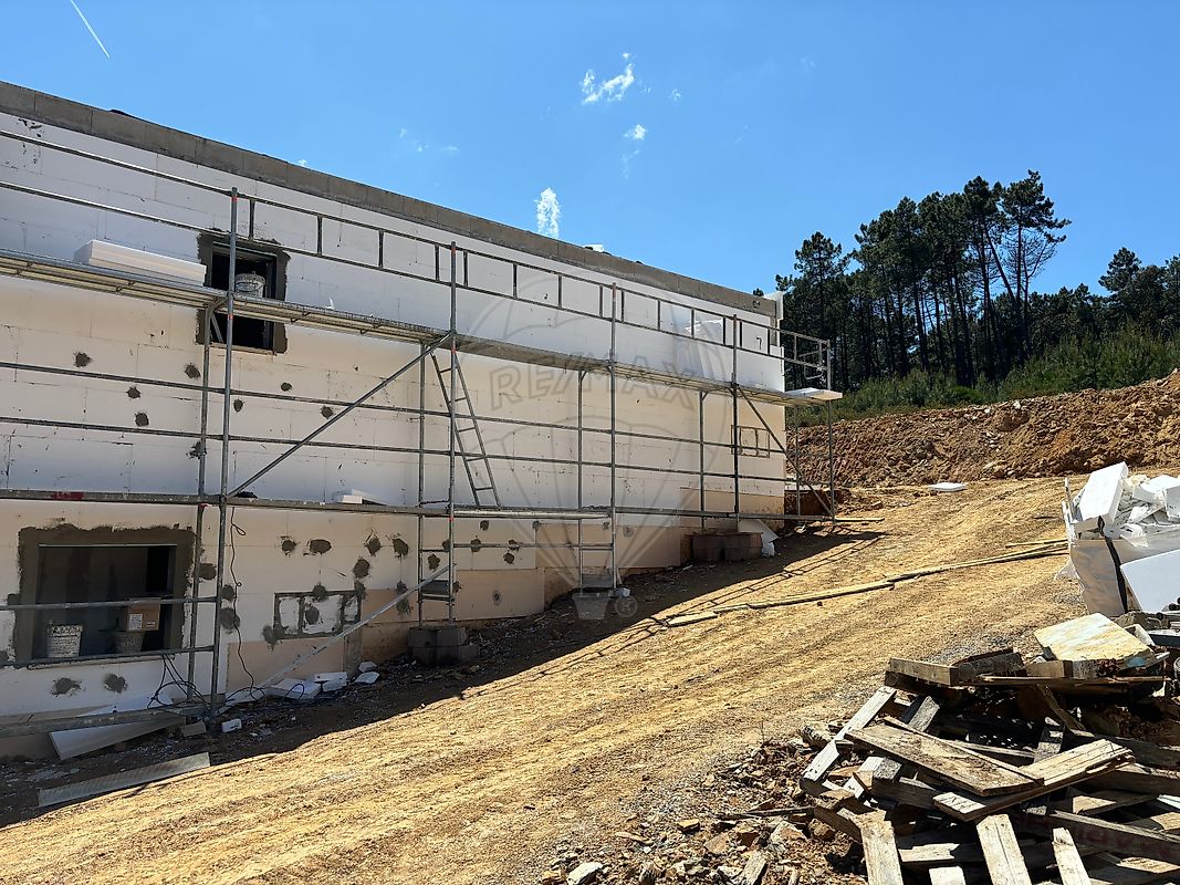 Moradia T3 à venda em Andrães, Vila Real — foto 8