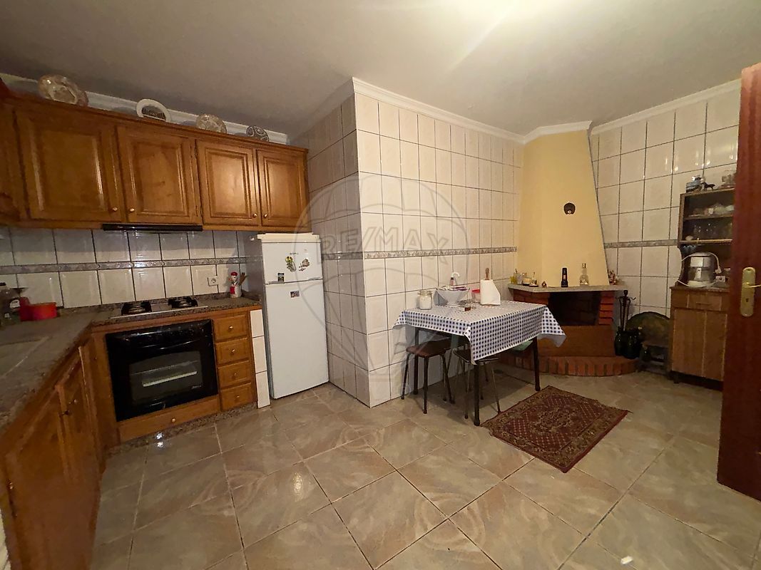 Moradia T4 à venda em Santa Maria Maior, Chaves — foto 8
