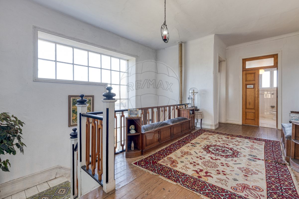 listing 126401124-3 picture-0