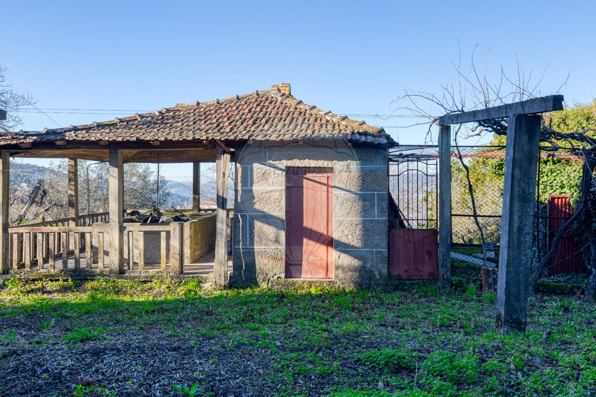 listing 126401124-3 picture-0