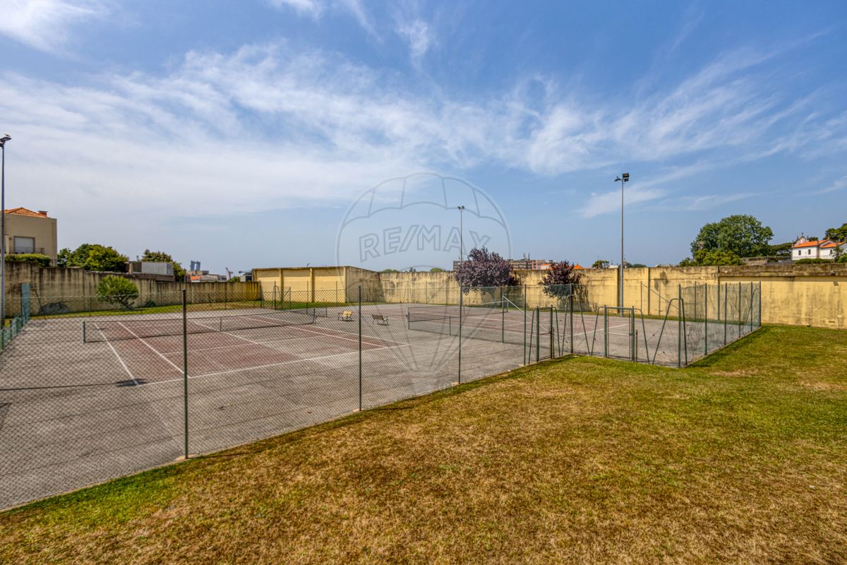 listing 126401125-105 picture-0