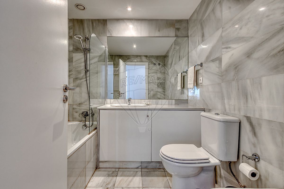 listing 126401125-105 picture-0