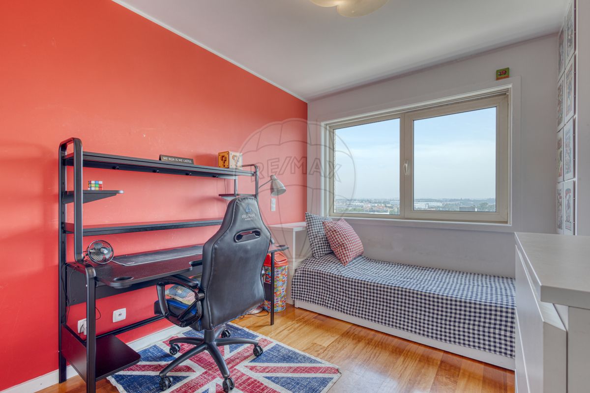 listing 126401125-105 picture-0