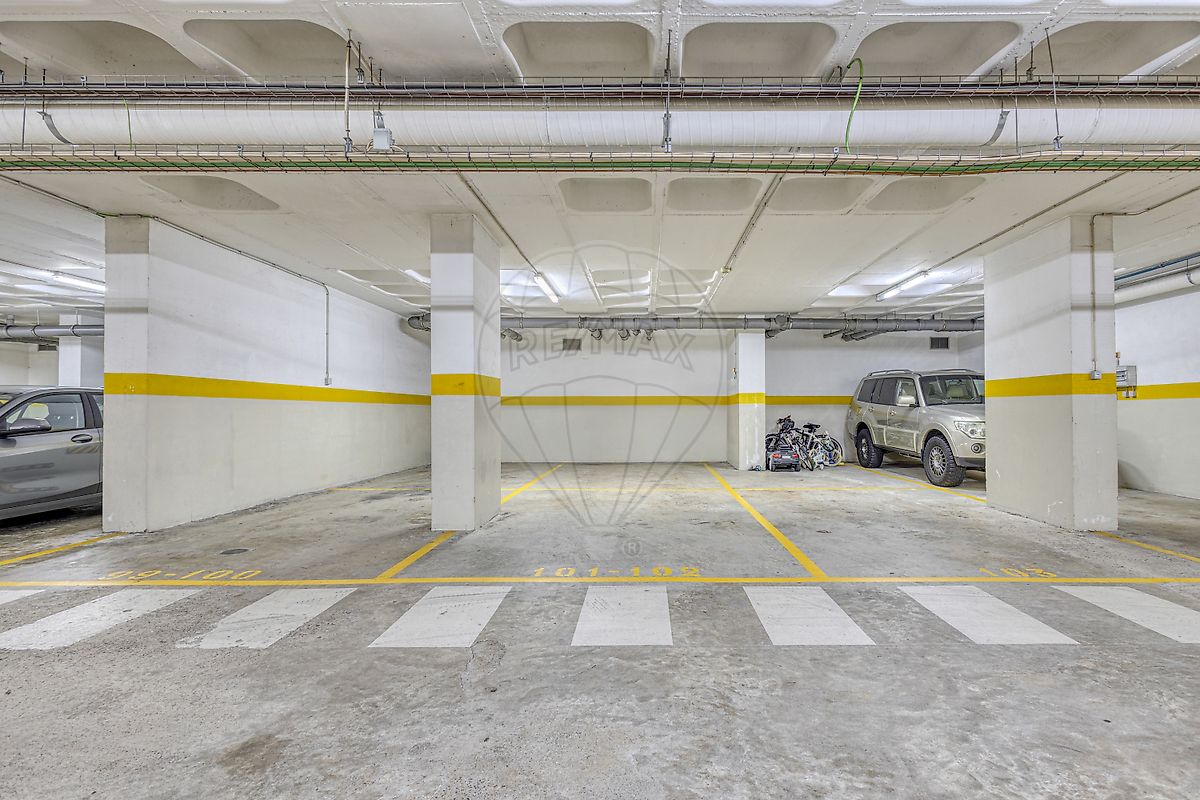 listing 126401125-105 picture-0