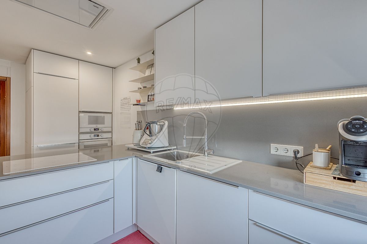 listing 126401117-23 picture-0