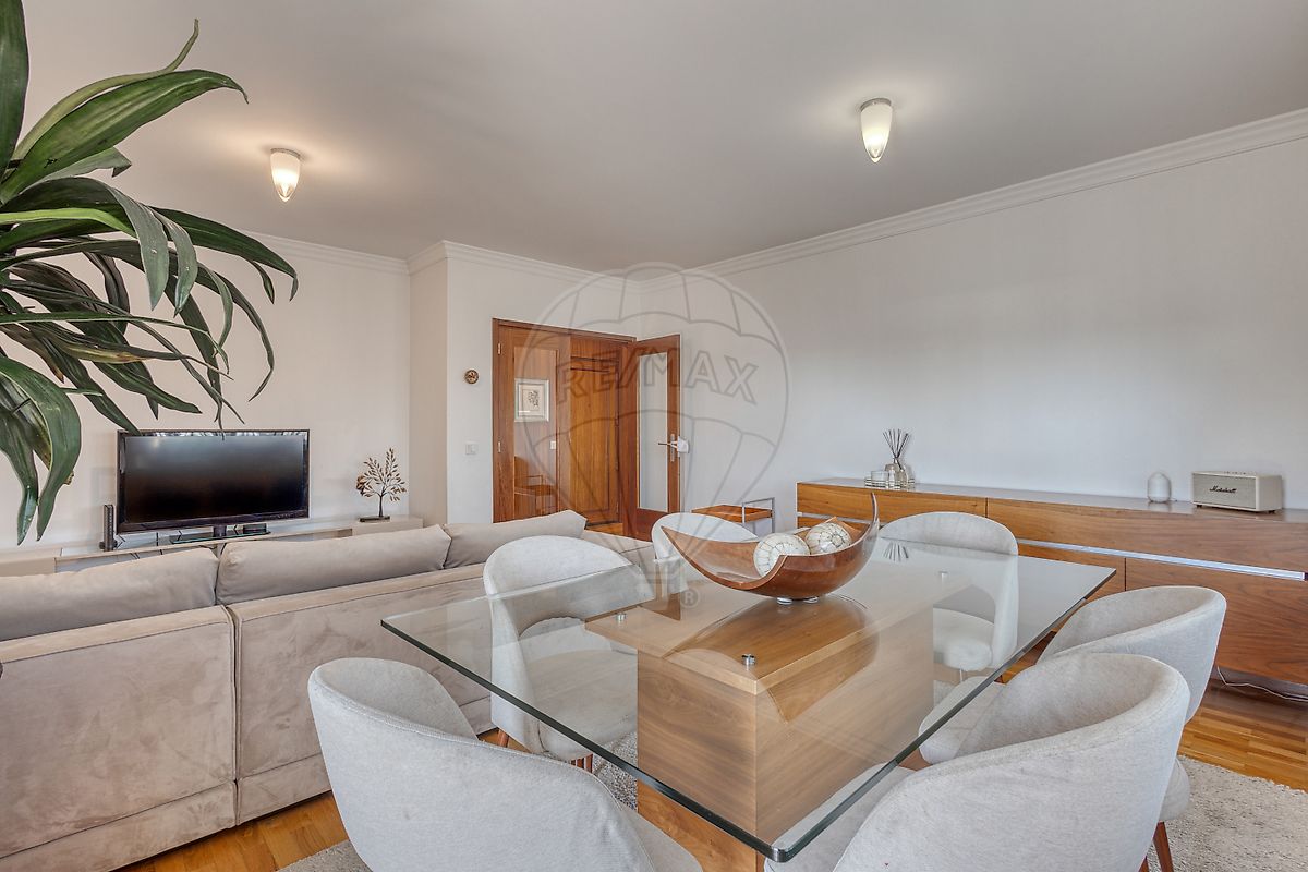 listing 126401117-23 picture-0