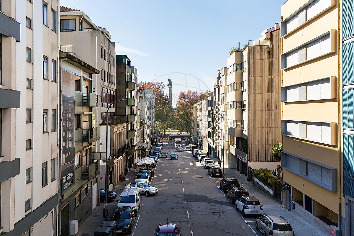 Apartamento à venda em Porto