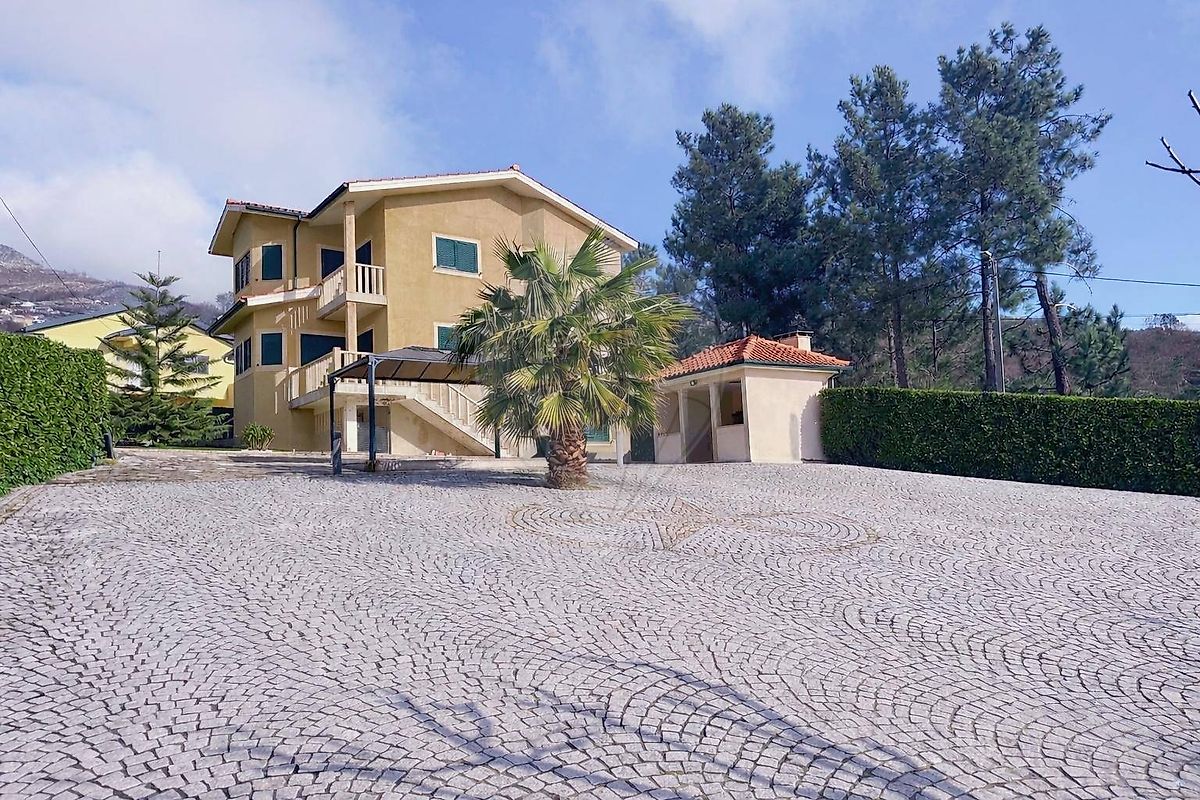 Moradia - Lordelo, Vila Real, Vila Real