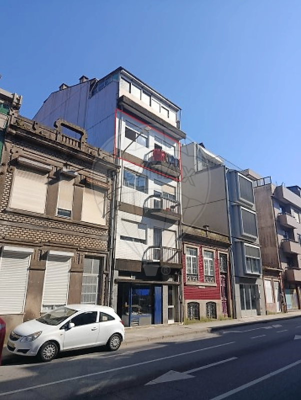 Apartamento T1 à venda em Porto