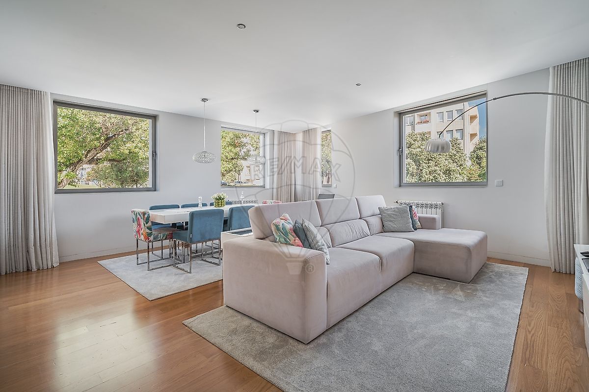 Apartamento T3 à venda em Porto