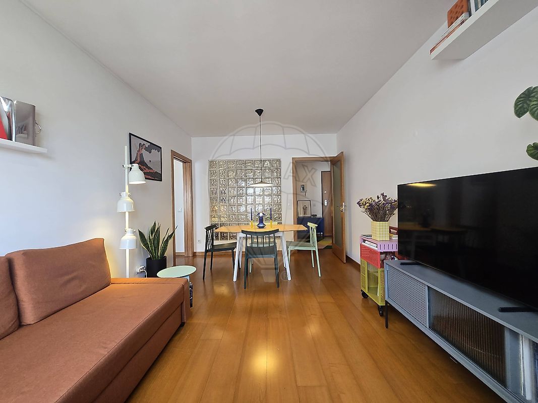 Apartamento T2 à venda em Porto
