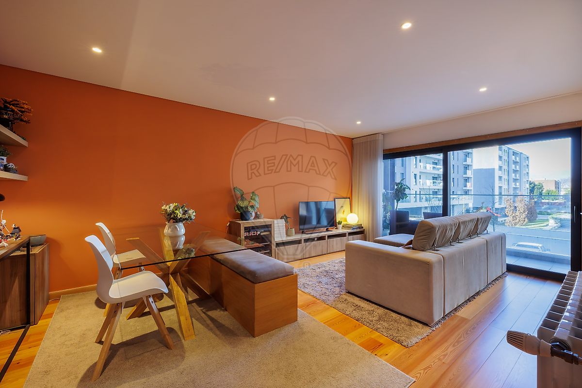 Apartamento T2 à venda em Porto