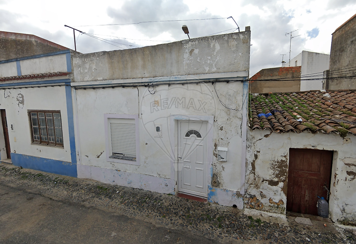 Moradia - Ferreira do Alentejo e Canhestros, Ferreira do Alentejo, Beja